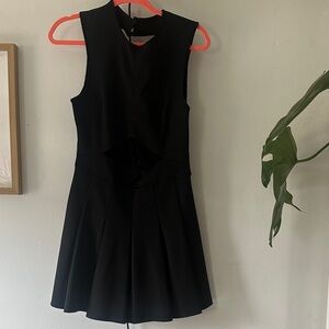 Elegant Black Sleeveless Dress